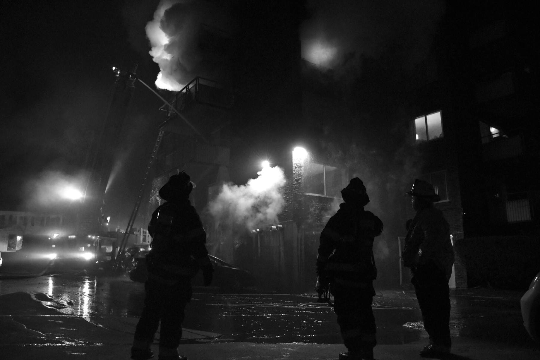 Midnight 2nd Alarm — Apartment Building